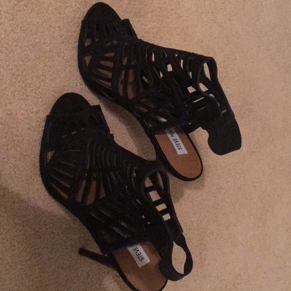 Steve Madden black heels